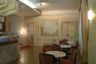 Hotel Key 3*
