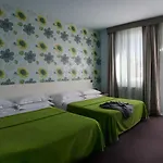 Key Hotel 3*
